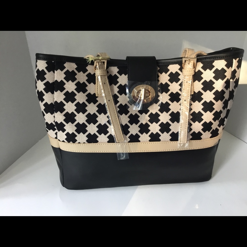 Ellis Square Turn Key Classic Tote by Spartina 449